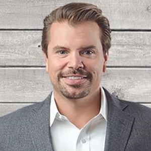 Ryan Moen, SIOR